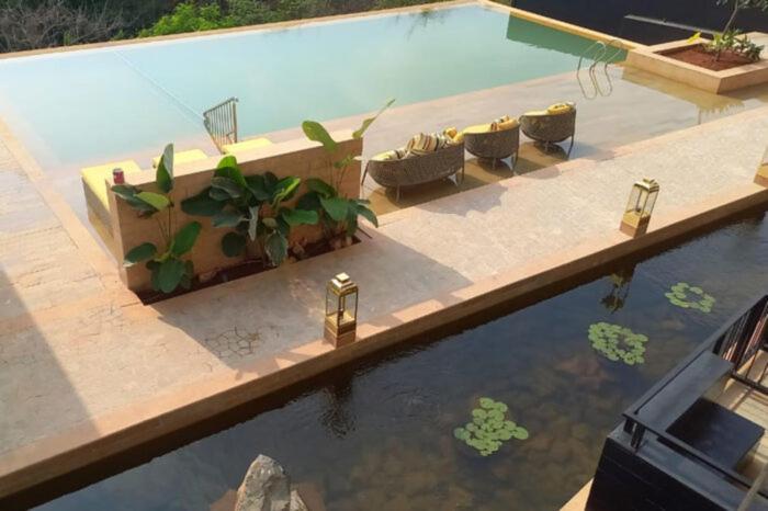 East India House Hotell Gorai Exteriör bild