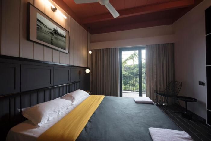 East India House Hotell Gorai Exteriör bild
